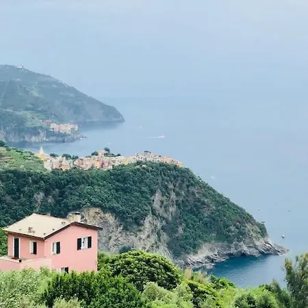 Апартаменты Amazing Flat At The Heart Of 5 Terre National Park *
